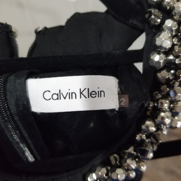 Calvin Klein Black Long Prom Dress - Picture 2 of 4